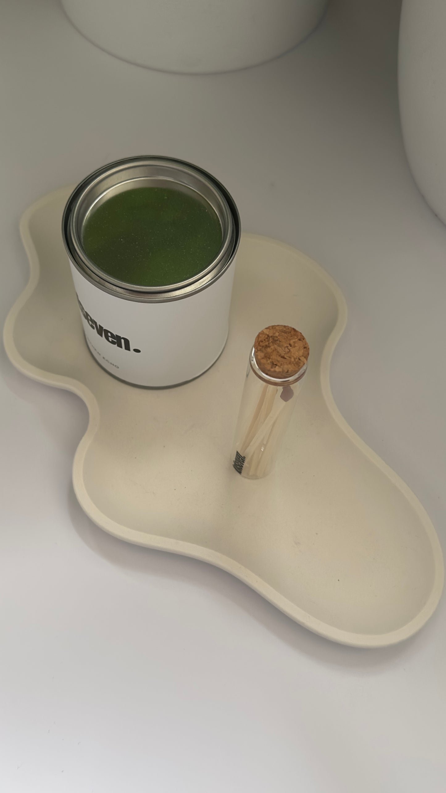 Luxury Mother’s Day Candle Giftset for Mum – Candle, Display Tray & Matchstick Jar