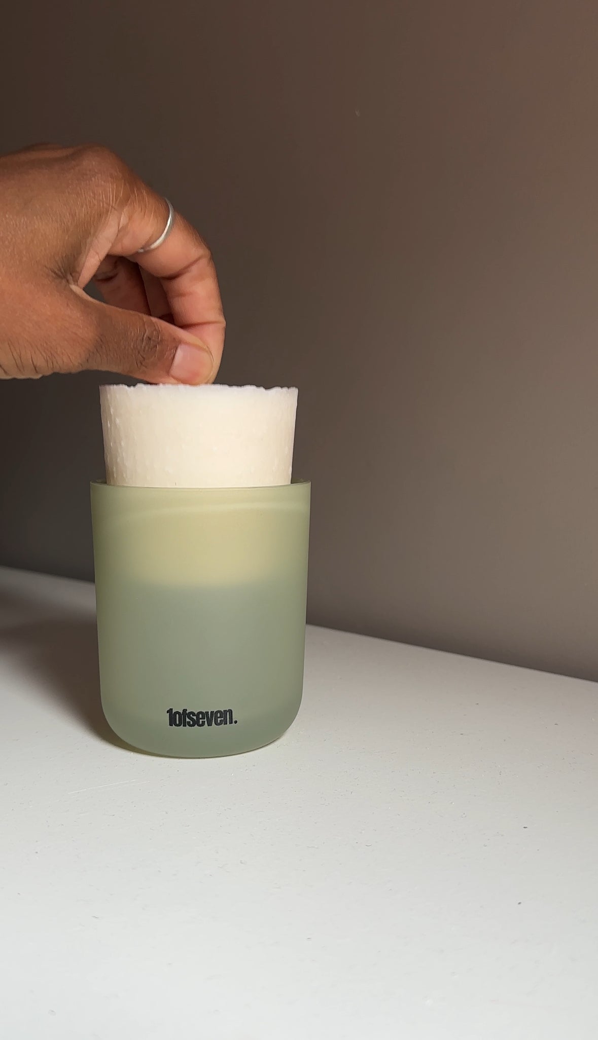 Vine | Tomato and Moss — Refillable Rapeseed and Coconut Wax Candle